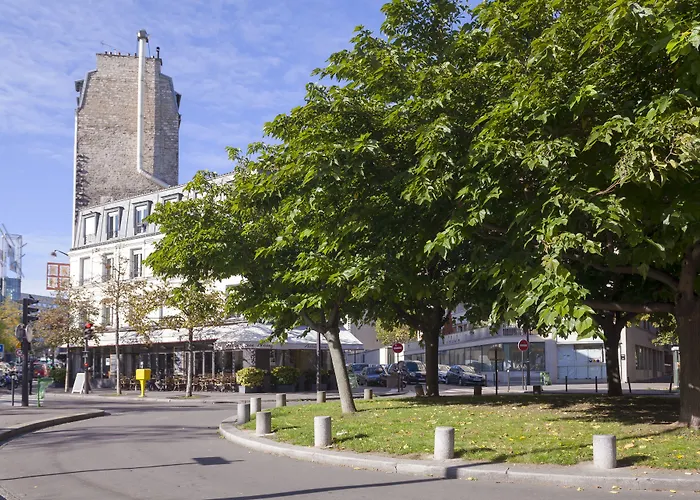 Hotel De La Place Des Alpes Pariisi