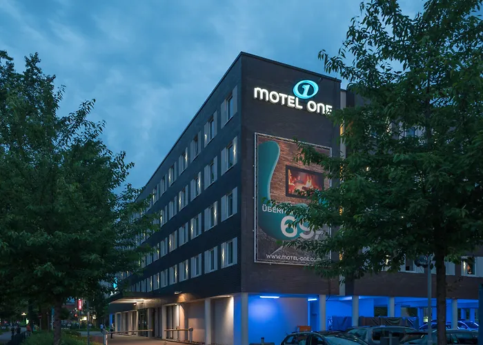 Motel One Hamburg-Airport