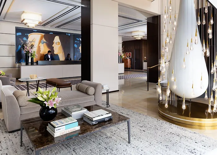 The Langham, New York, Fifth Avenue Hotel