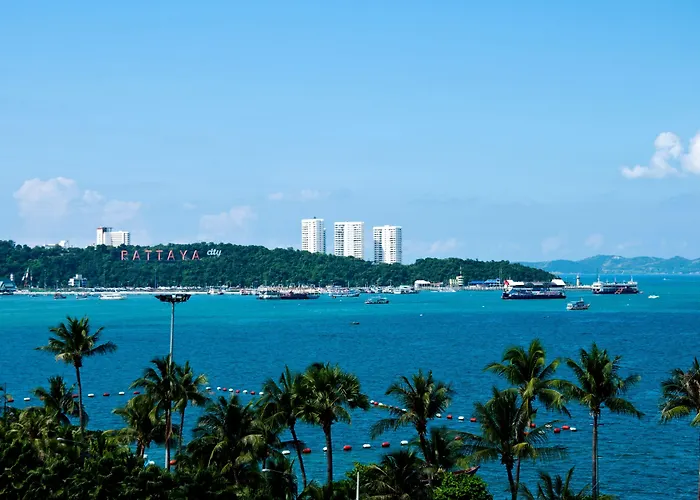 Flipper Lodge Hotel - Sha Extra Plus Pattaya