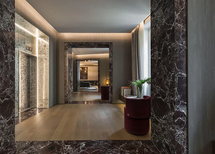 Fendi Private Suites - Small Luxury Hotels Of The World Rooma