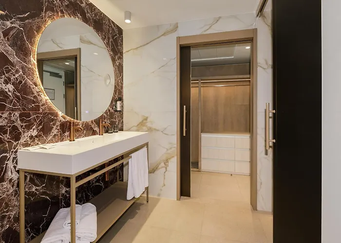 Hotelli TarjouksetSol Torremolinos - Don Pablo