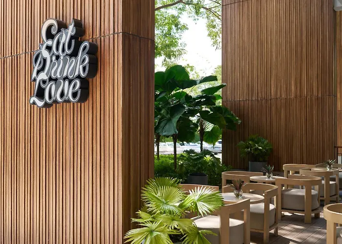 The Park Nine Hotel Suvarnabhumi - Free Bangkok Airport Shuttle
