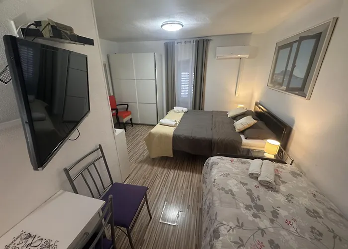Damira Rooms Split