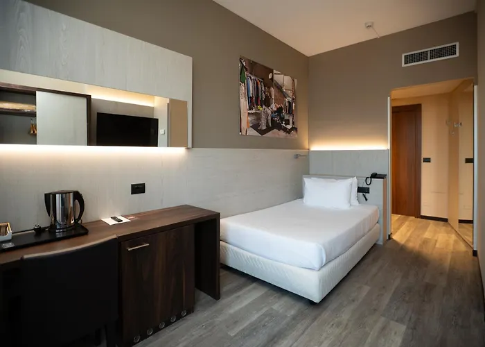 Garibaldi Palace Milano