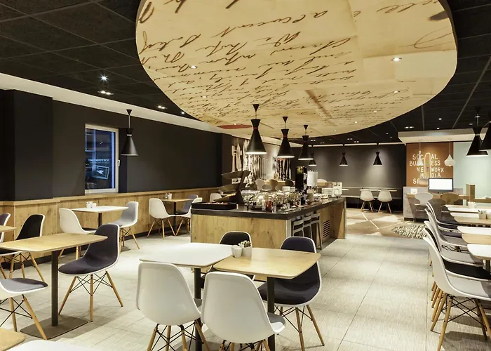 Ibis Edinburgh Centre Royal Mile Hotel