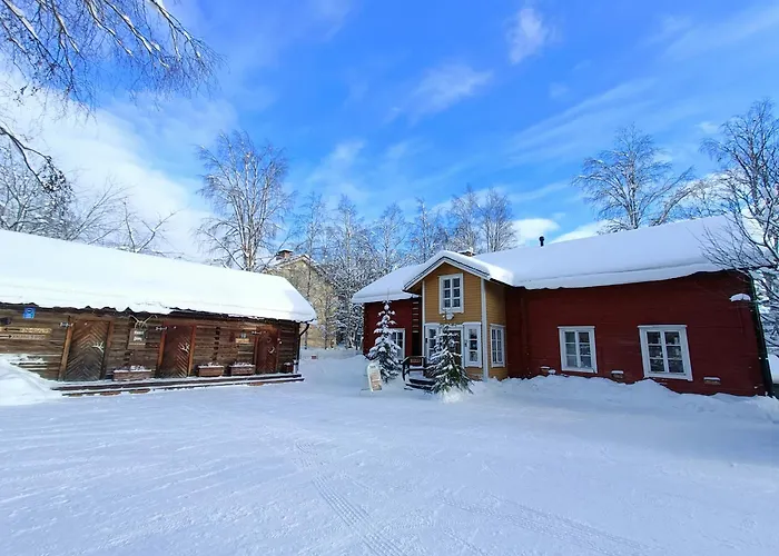 Lauri Historical Log House Manor Hotel Rovaniemi