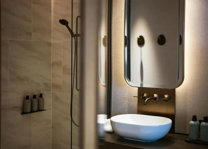 Hotel Toranomon Hills, The Unbound Collection By Hyatt Tokio