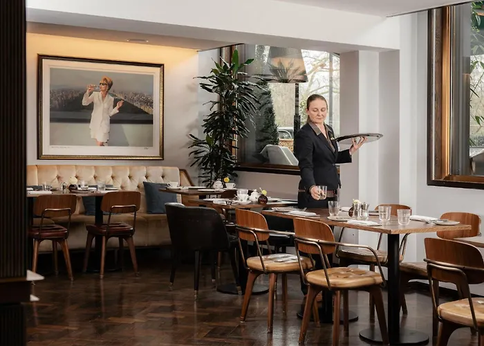 The Athenaeum Hotel & Residences Lontoo