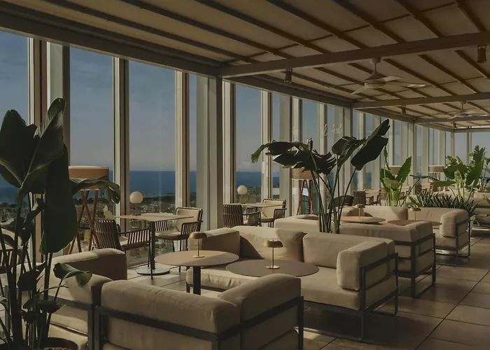 Melia Barcelona Sky 4* Sup Hotel