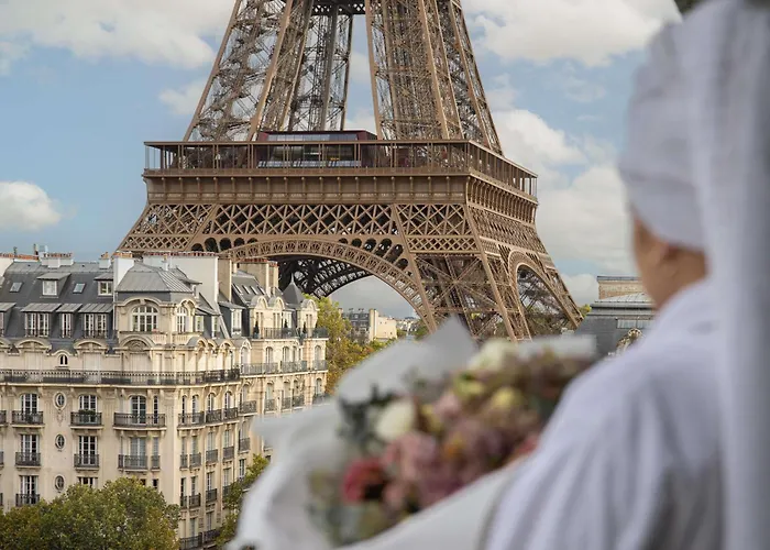 Pullman Paris Tour Eiffel Hotel