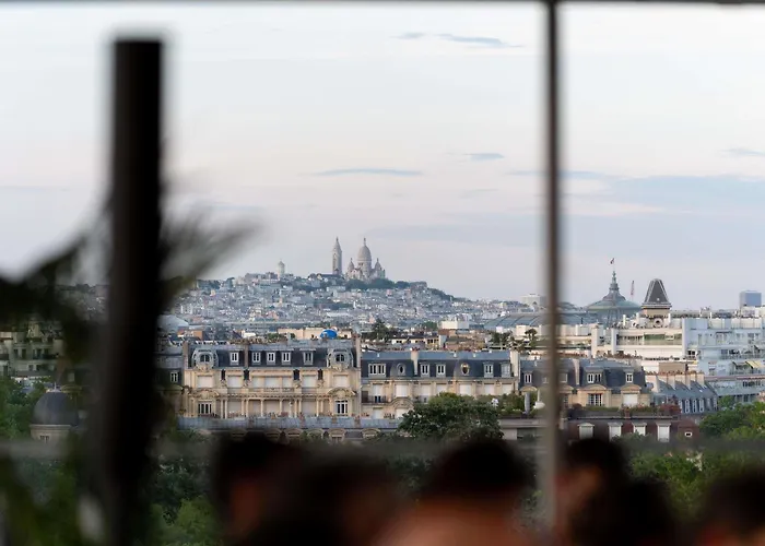 Pullman Paris Tour Eiffel Hotel