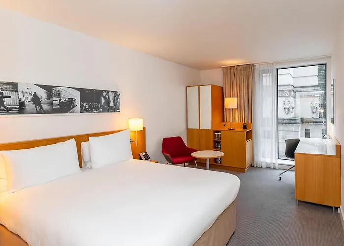 Doubletree By Hilton Hotel London - Tower Of Lontoo