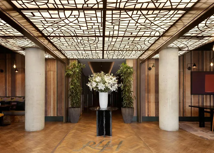 Montcalm Royal London House, Autograph Collection Hotel