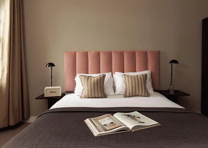 Native Hyde Park Aparthotel Lontoo