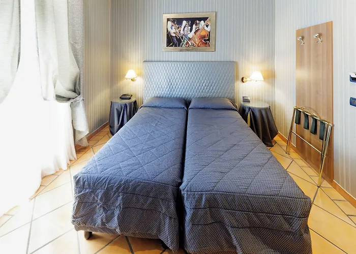 Hotel Lirico Rooma