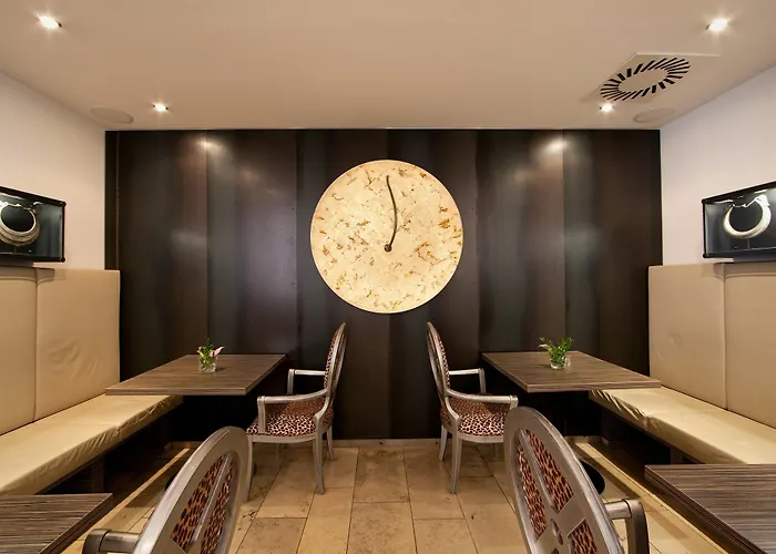 Burns Art & Culture Hotel Düsseldorf