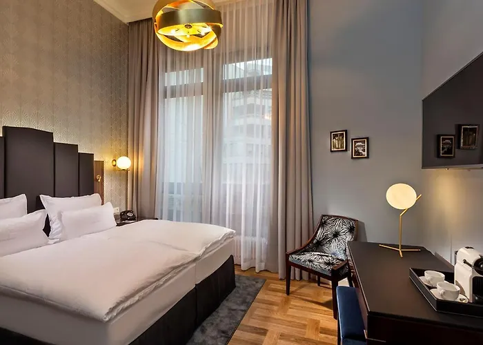 Hotel Mondial Am Kurfuerstendamm Berliini